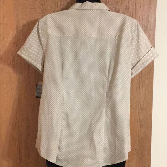 Liz Claiborne - tan and white short sleeved button down top. NWT - Picture 2 of 2
